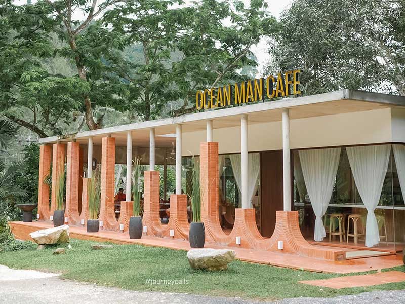 Ocean Man Cafe in Khao Lak