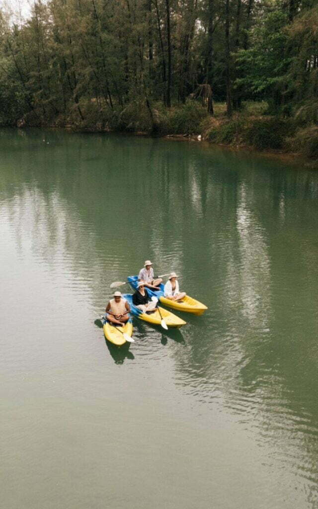 Kayak nature learning
